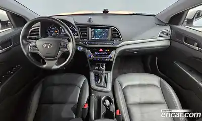 Hyundai Avante 2016 1.6 автомат (гидро), миниатюра 9