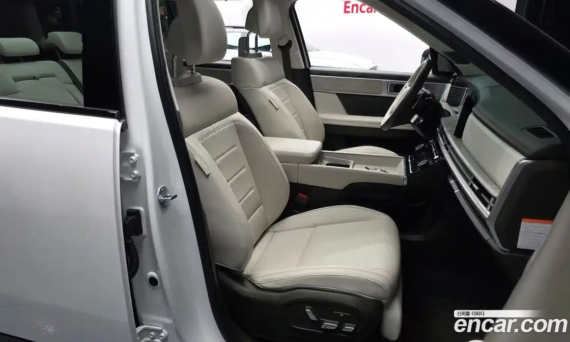 Hyundai Santa Fe 2024 1.6 автомат (гидро), фото 11