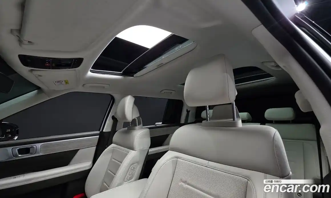 Hyundai Santa Fe 2024 1.6 автомат (гидро), фото 18