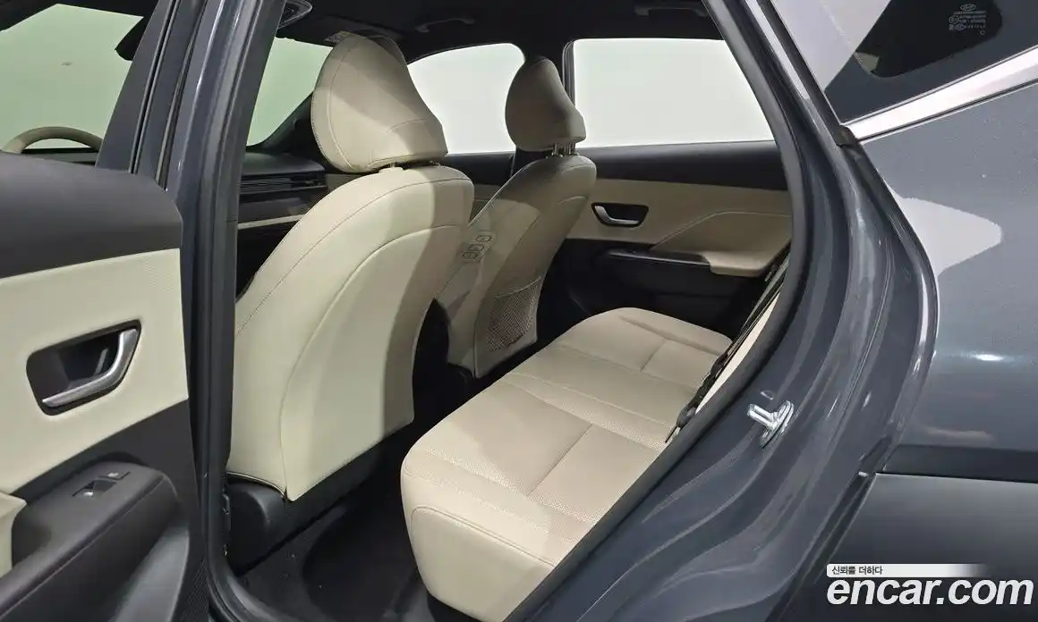 Hyundai Kona 2023 1.6 автомат (гидро), фото 16
