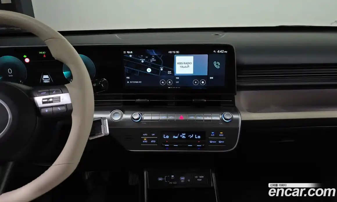 Hyundai Kona 2023 1.6 автомат (гидро), фото 18