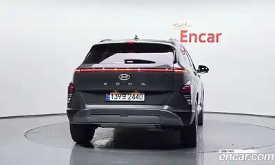 Hyundai Kona 2023 1.6 автомат (гидро), миниатюра 3