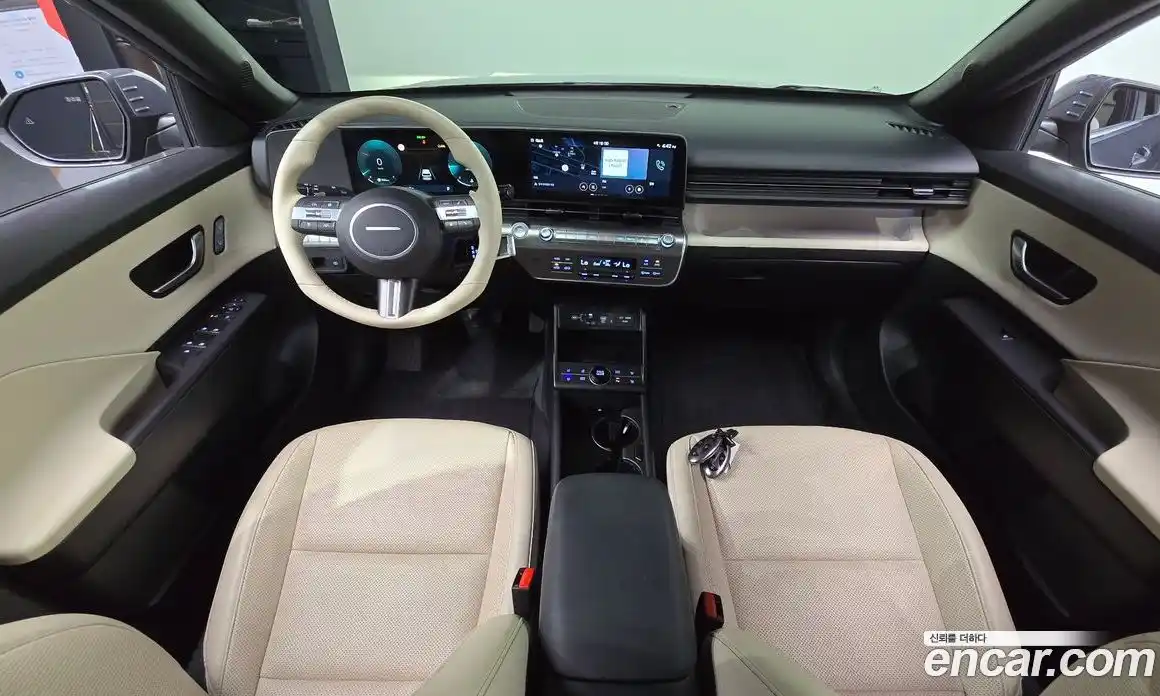 Hyundai Kona 2023 1.6 автомат (гидро), фото 9