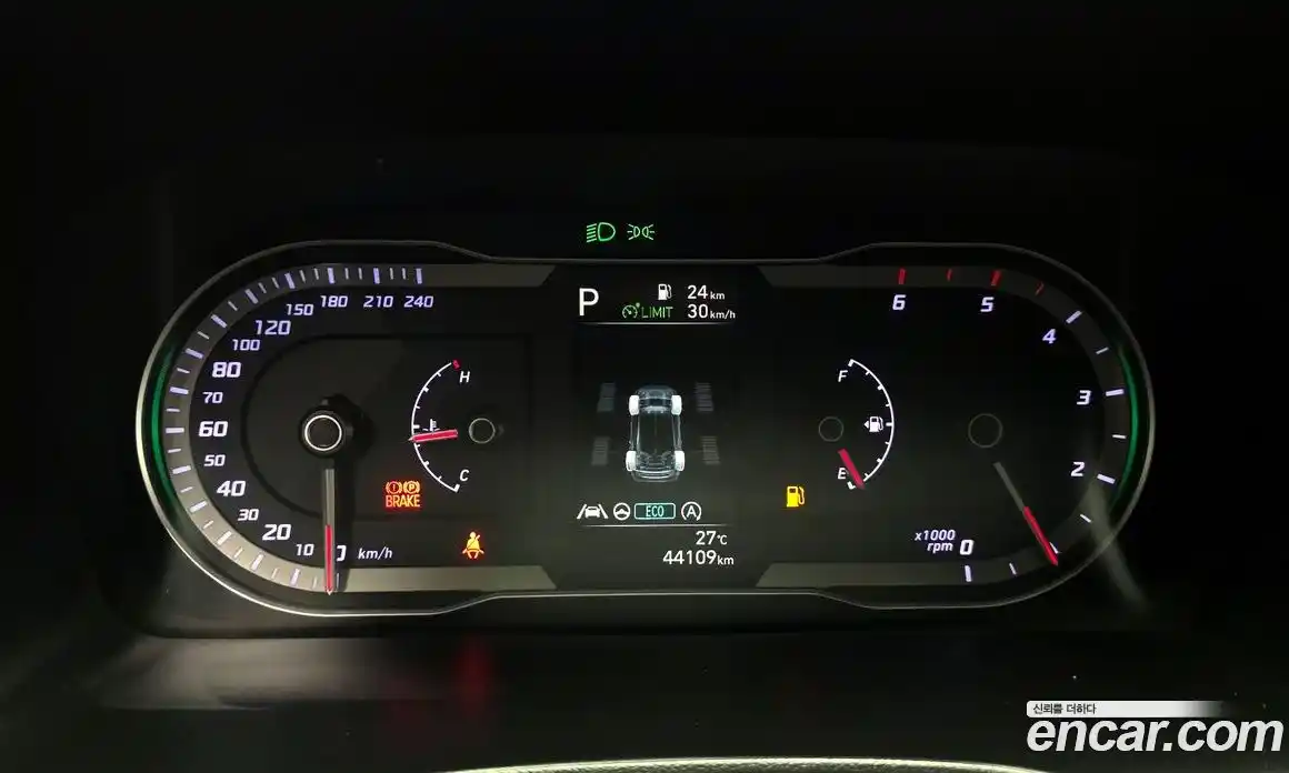 Hyundai Tucson 2023 2.0 автомат (гидро), фото 11