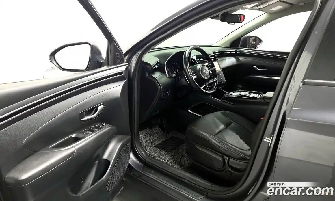 Hyundai Tucson 2023 2.0 автомат (гидро), фото 13