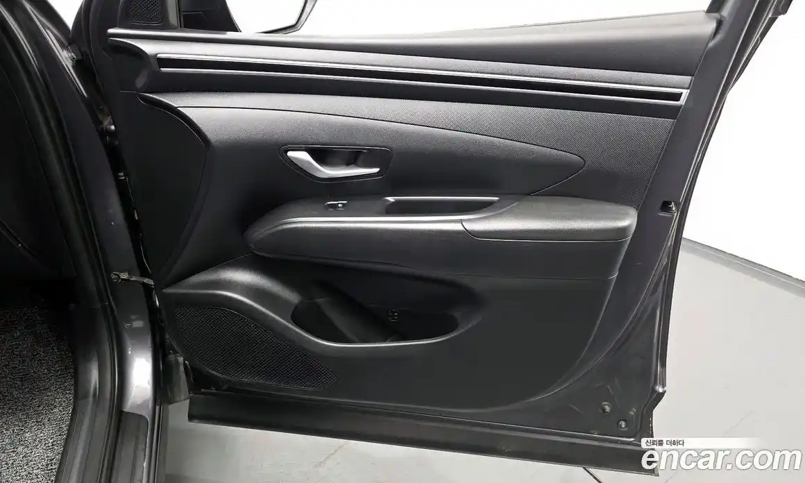 Hyundai Tucson 2023 2.0 автомат (гидро), фото 15