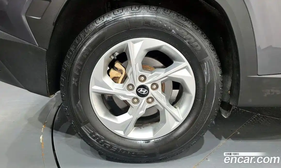 Hyundai Tucson 2023 2.0 автомат (гидро), фото 5