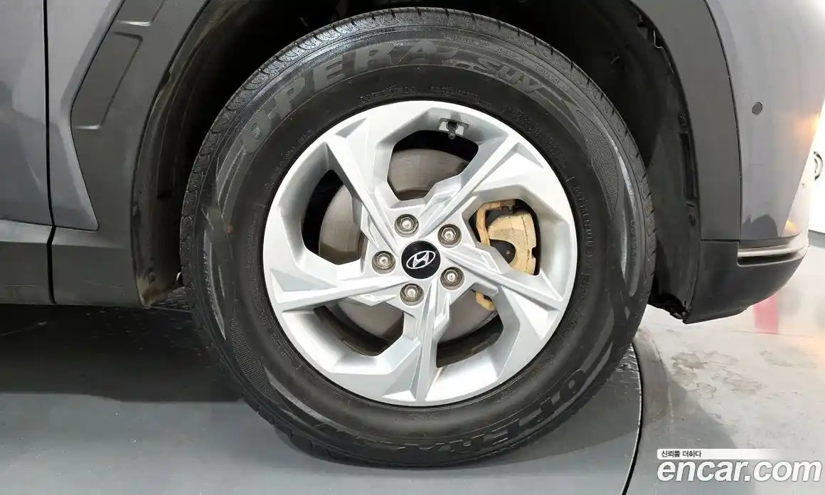Hyundai Tucson 2023 2.0 автомат (гидро), фото 7