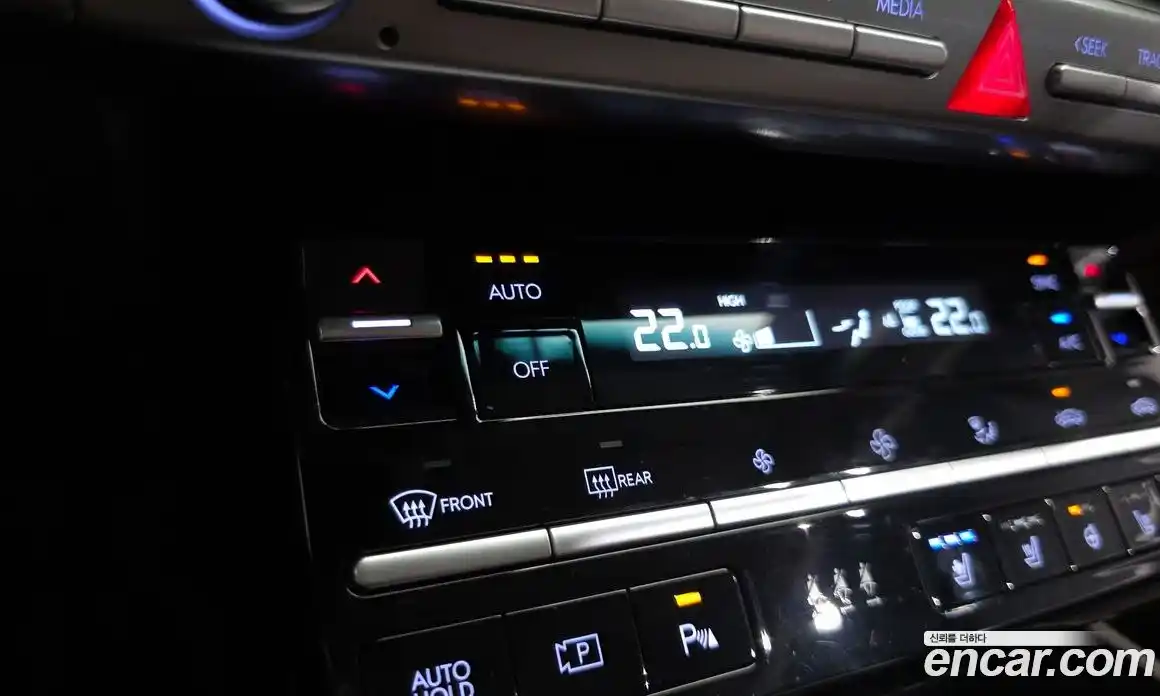 Hyundai Grandeur 2023 2.5 автомат (гидро), фото 31