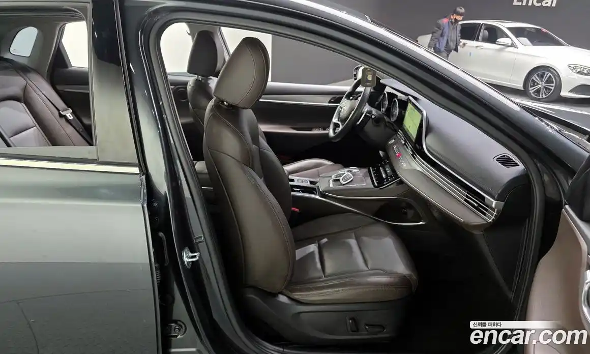Hyundai Grandeur 2021 3.3 автомат (гидро), фото 12
