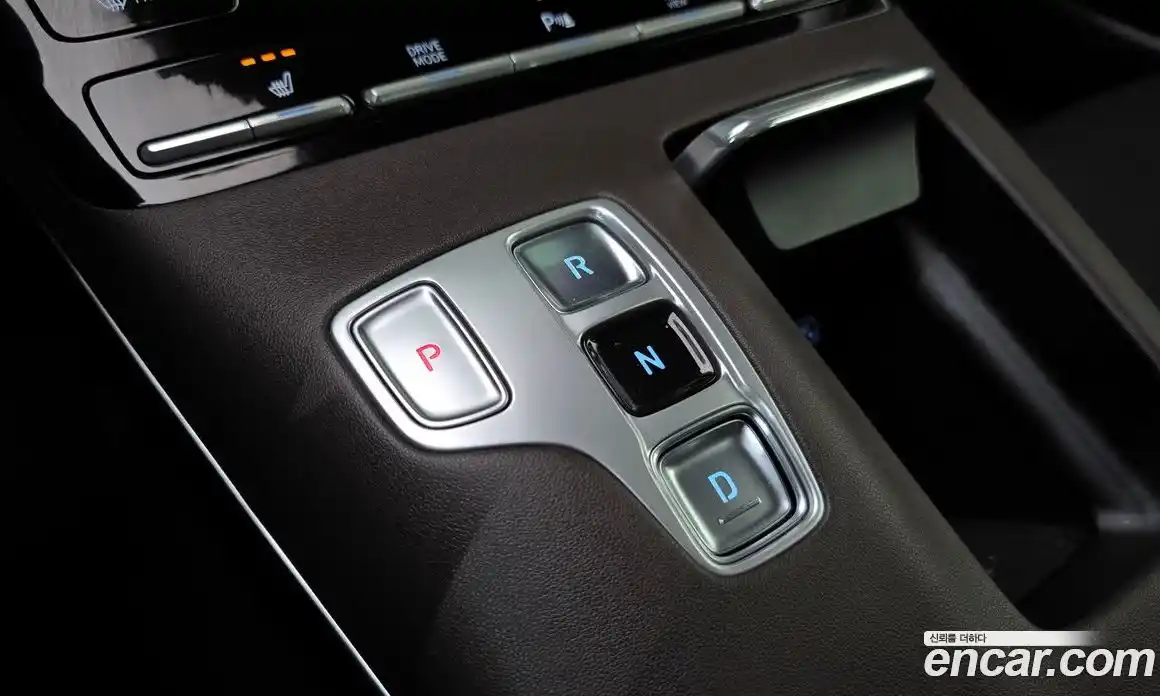 Hyundai Grandeur 2021 3.3 автомат (гидро), фото 9