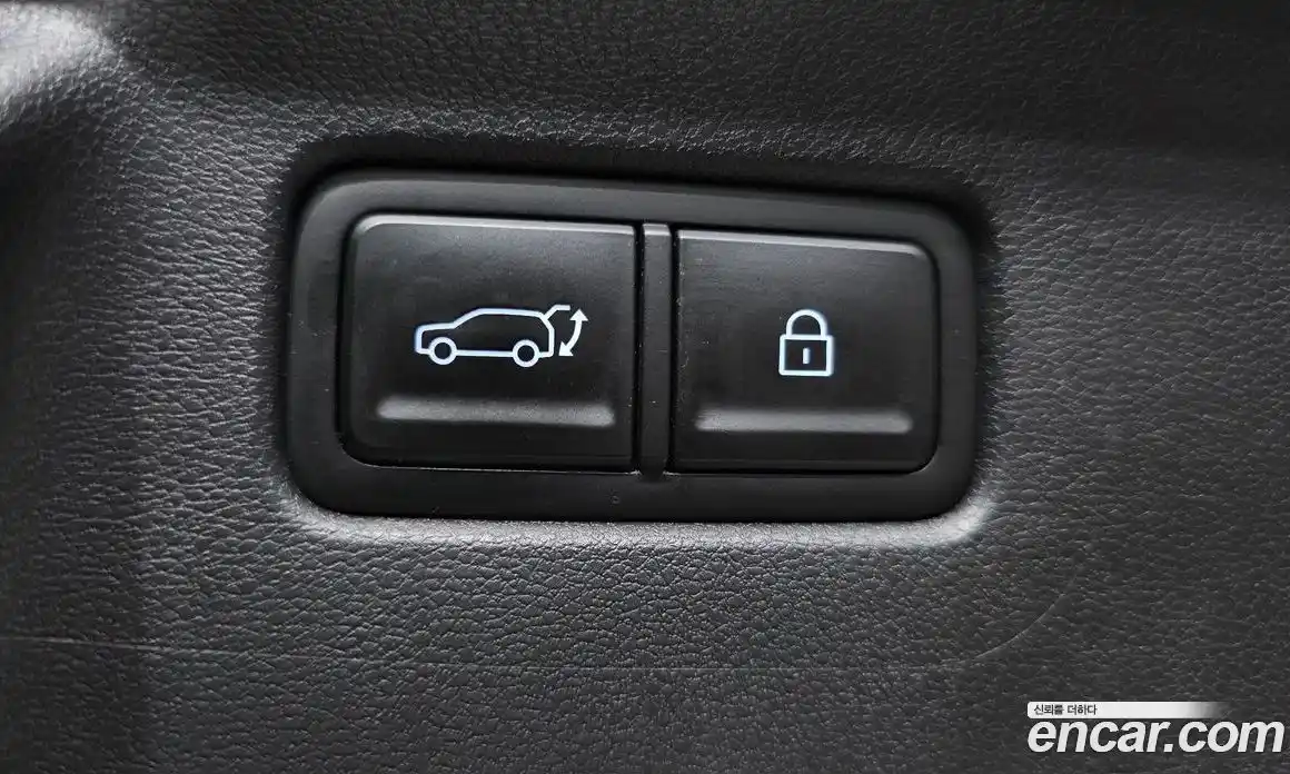 Hyundai Santa Fe 2023 1.6 автомат (гидро), фото 19