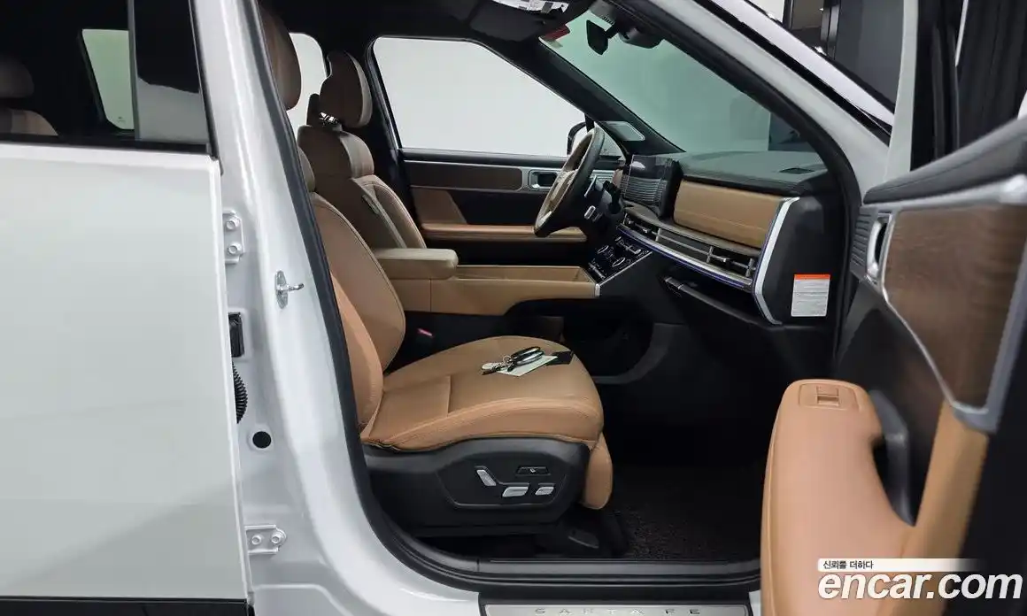 Hyundai Santa Fe 2023 1.6 автомат (гидро), фото 9