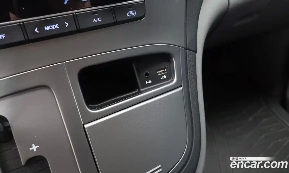 Hyundai Starex 2018 2.5 автомат (гидро), фото 22