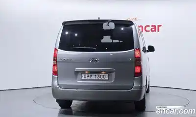 Hyundai Starex 2018 2.5 автомат (гидро), миниатюра 4
