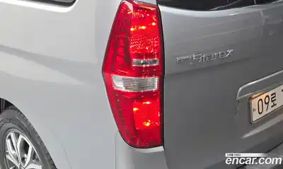 Hyundai Starex 2018 2.5 автомат (гидро), миниатюра 9