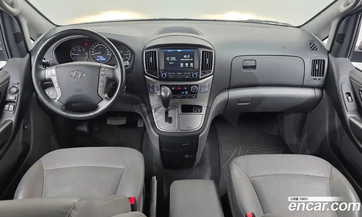 Hyundai Starex 2018 2.5 автомат (гидро), фото 10