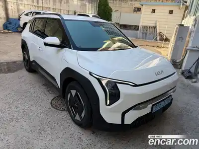 Kia EV3 2026 автомат (гидро), миниатюра 2