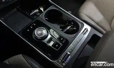 Kia Carnival 2024 2.2 автомат (гидро), миниатюра 12