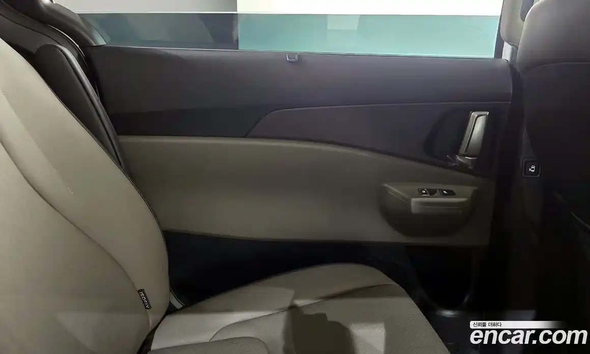 Kia Carnival 2024 2.2 автомат (гидро), фото 15