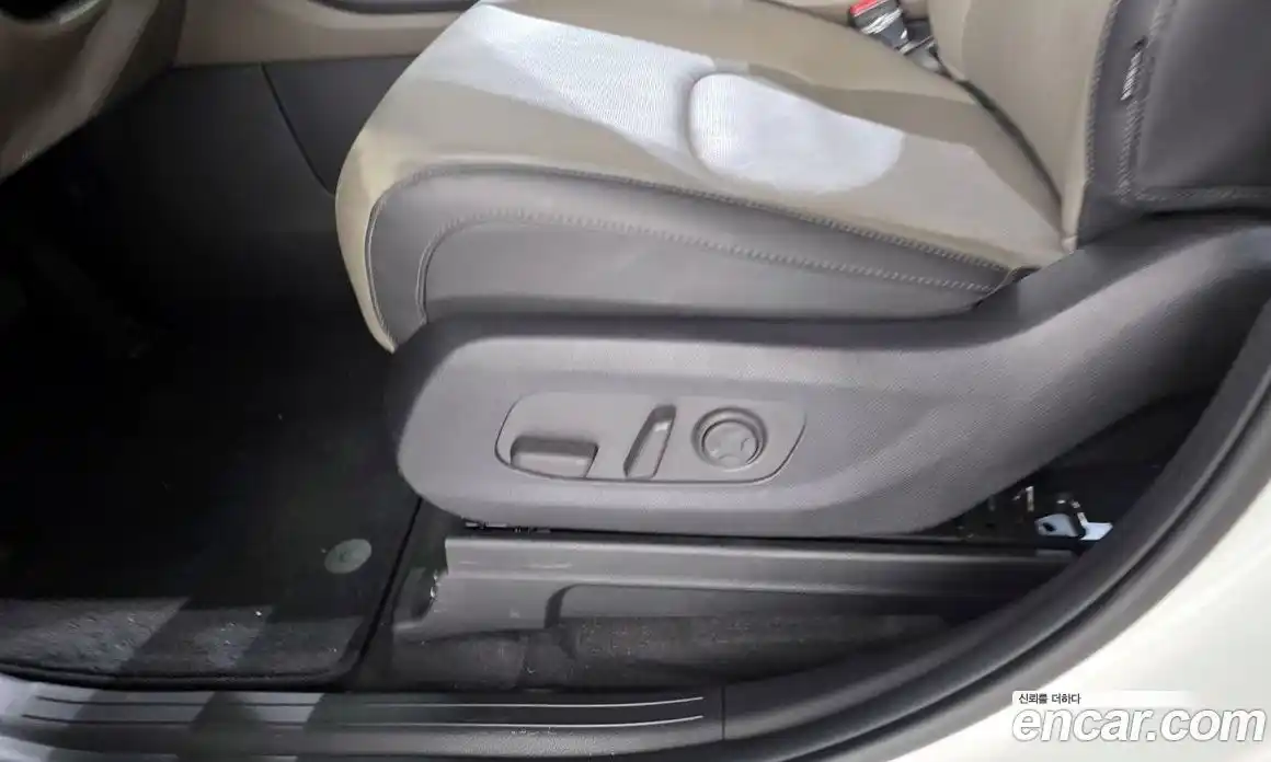 Kia Carnival 2024 2.2 автомат (гидро), фото 35
