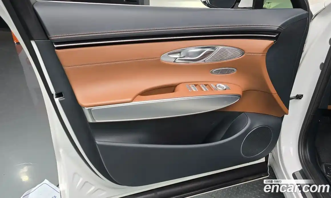 Genesis GV70 2022 2.5 автомат (гидро), фото 14