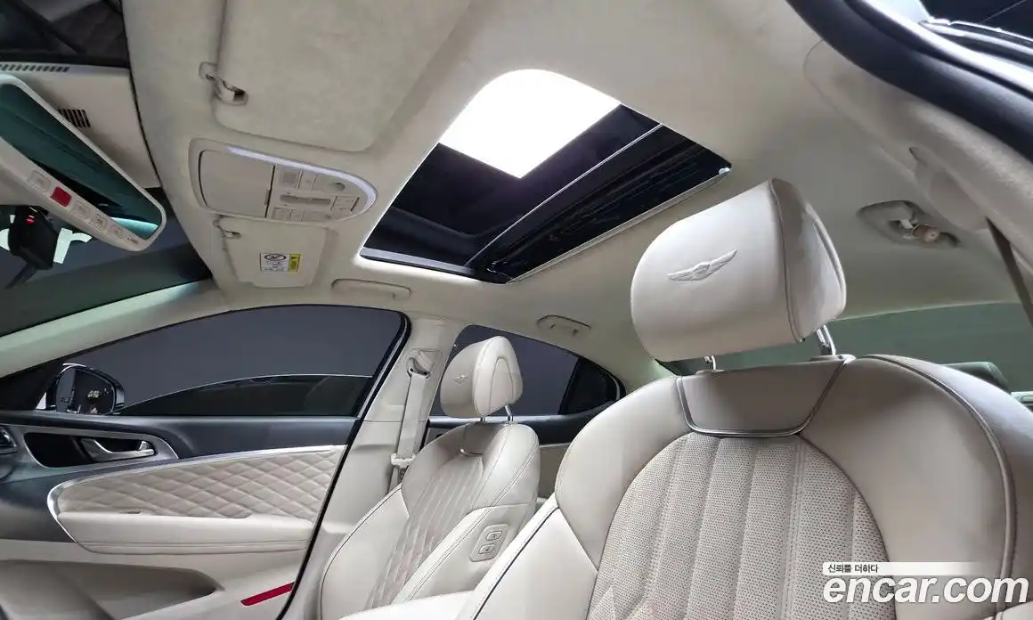 Genesis G70 2023 2.0 автомат (гидро), фото 17