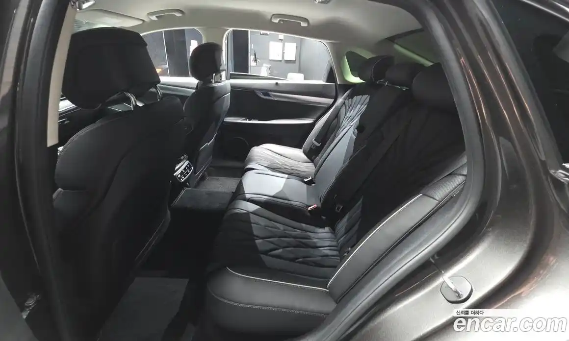 Genesis G80 2024 2.5 автомат (гидро), фото 18