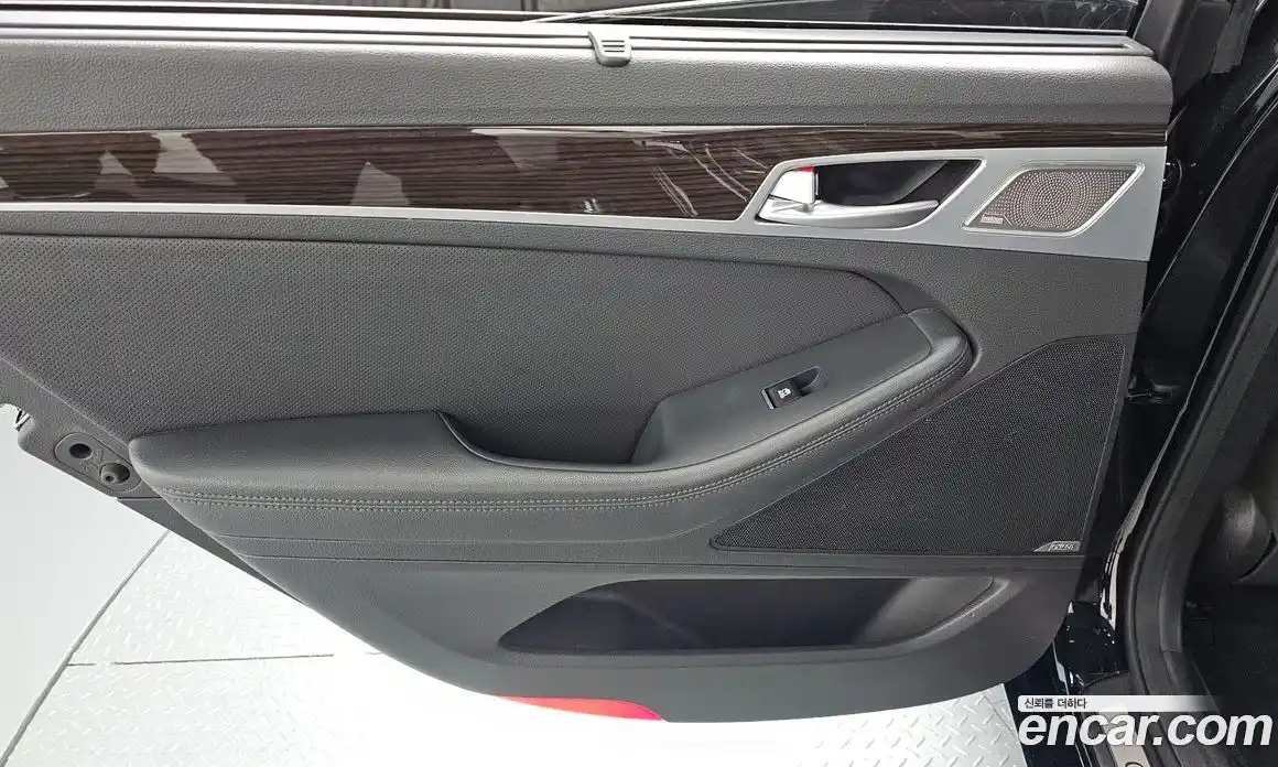 Genesis G80 2016 3.3 автомат (гидро), фото 15