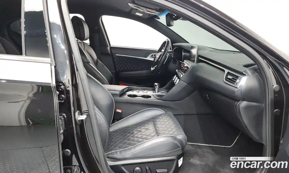 Genesis G70 2018 2.0 автомат (гидро), фото 16