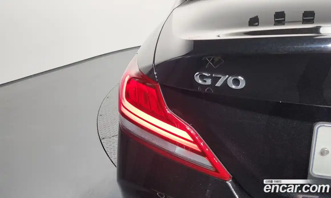 Genesis G70 2018 2.0 автомат (гидро), фото 9