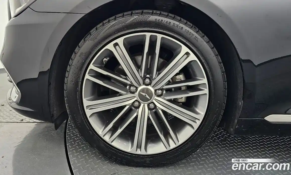 Genesis G80 2016 3.3 автомат (гидро), фото 5