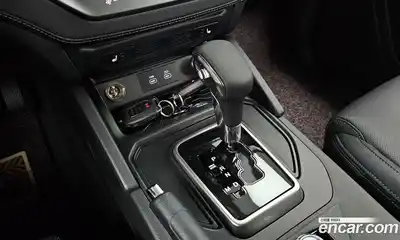 SsangYong Musso 2025 2.2 автомат (гидро), миниатюра 12