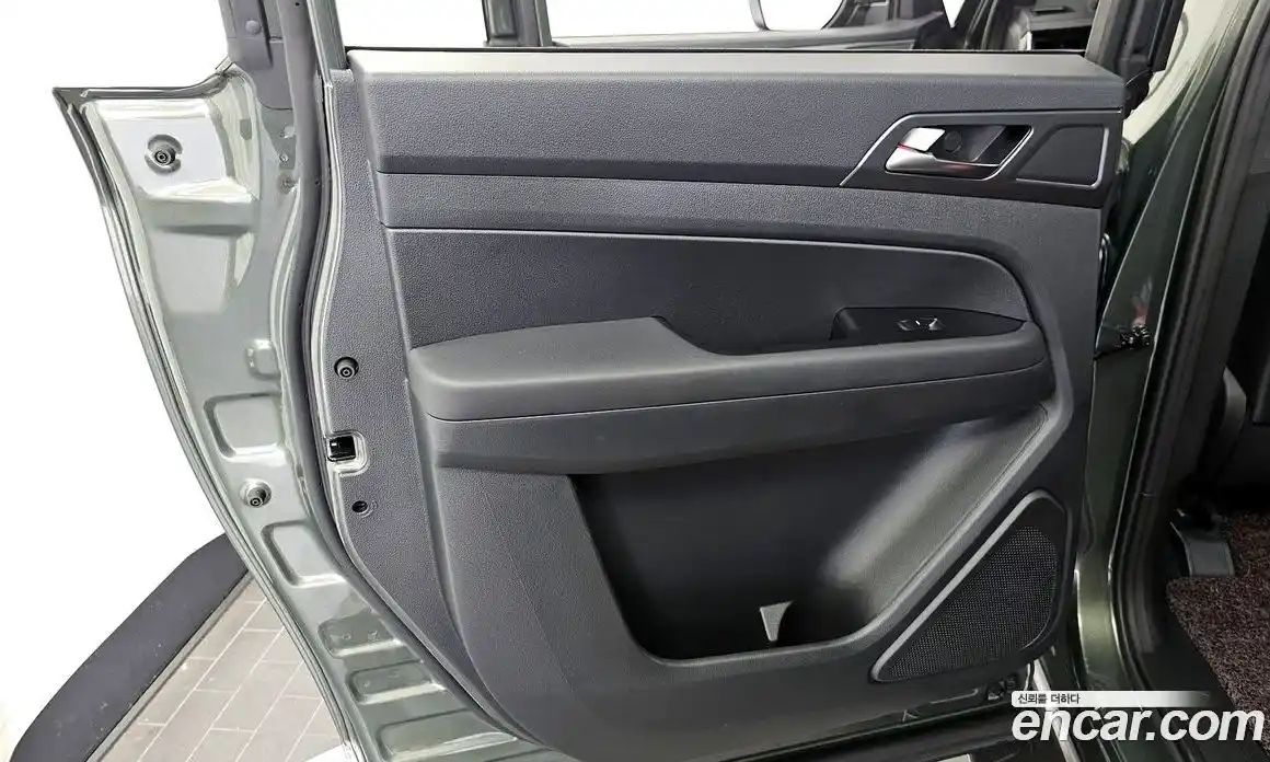 SsangYong Musso 2025 2.2 автомат (гидро), фото 15