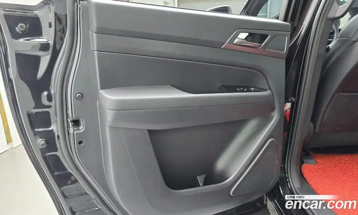 SsangYong Rexton 2025 2.2 автомат (гидро), фото 15