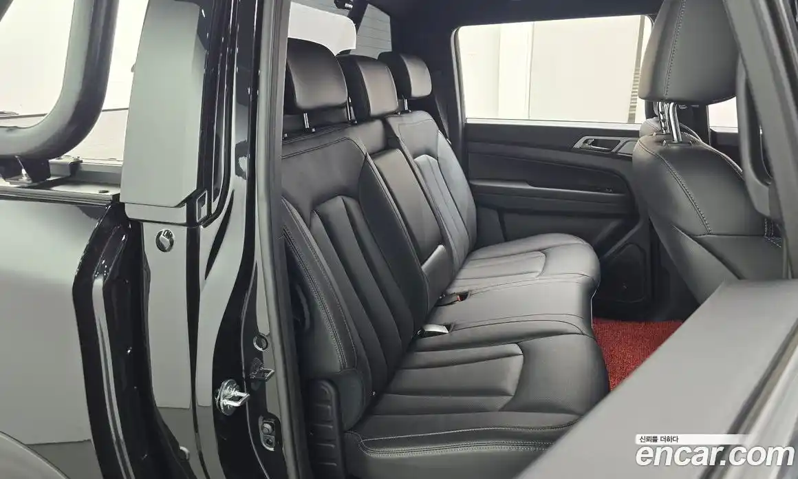 SsangYong Rexton 2025 2.2 автомат (гидро), фото 17