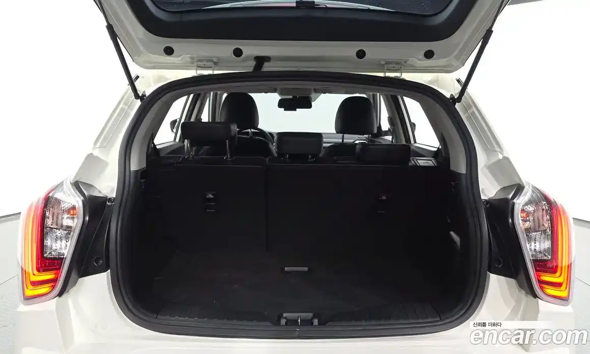 SsangYong TIBOLI 2023 1.6 автомат (гидро), фото 26