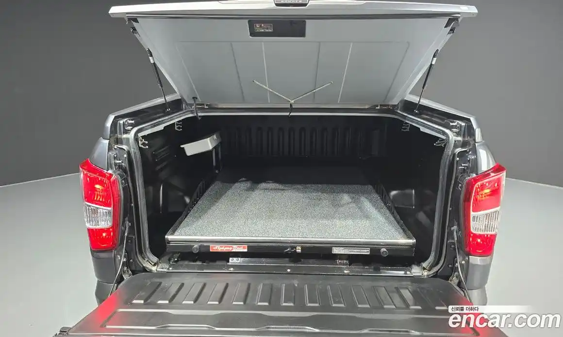 SsangYong Rexton 2019 2.2 автомат (гидро), фото 26