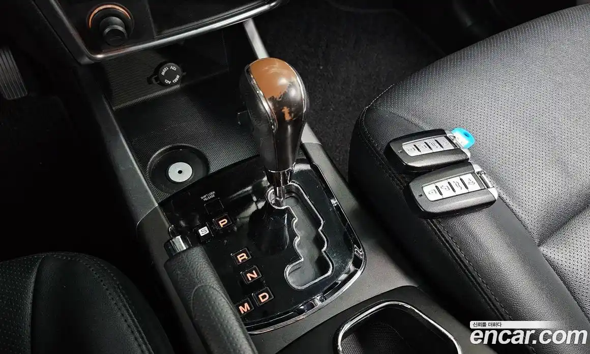 SsangYong Korando 2014 2.0 автомат (гидро), фото 12