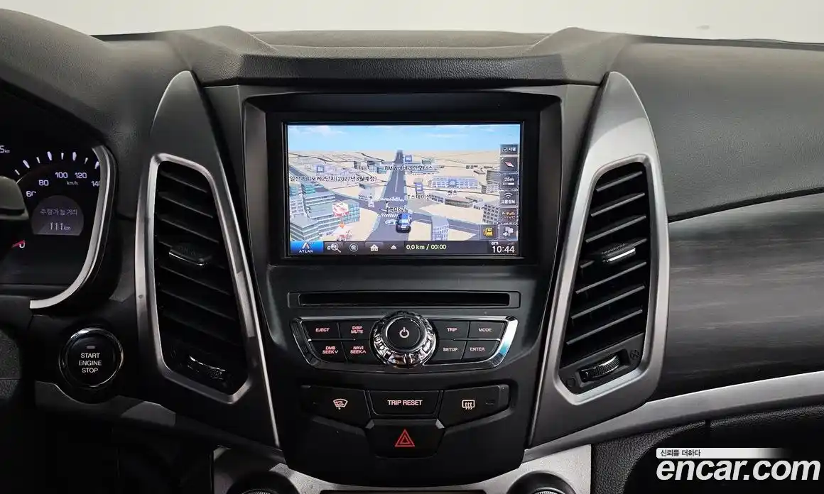 SsangYong Korando 2014 2.0 автомат (гидро), фото 20