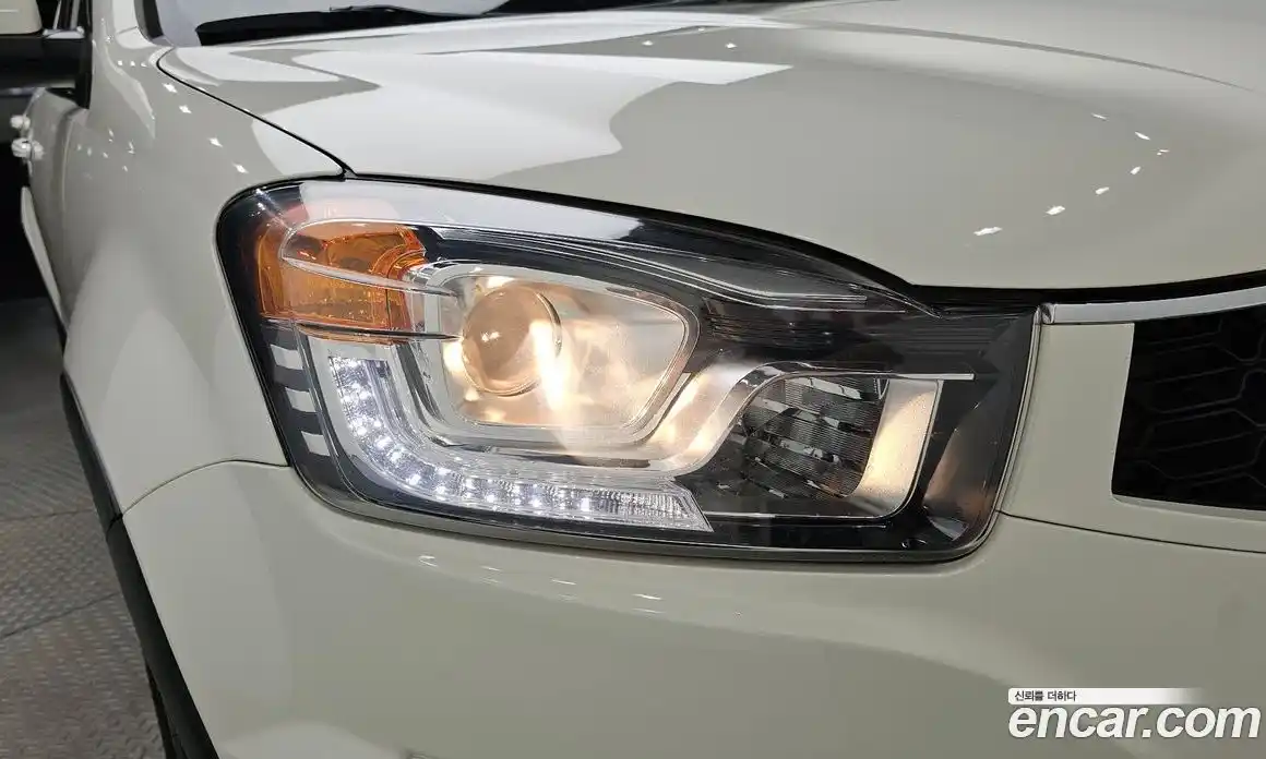 SsangYong Korando 2014 2.0 автомат (гидро), фото 8