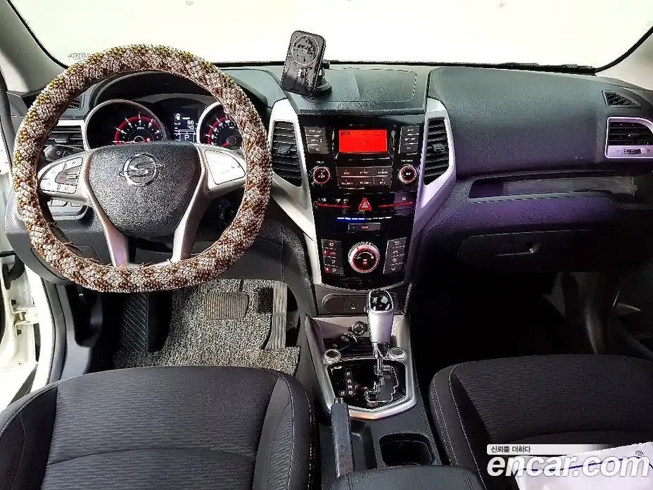 SsangYong TIBOLI 2015 1.6 автомат (гидро), фото 5
