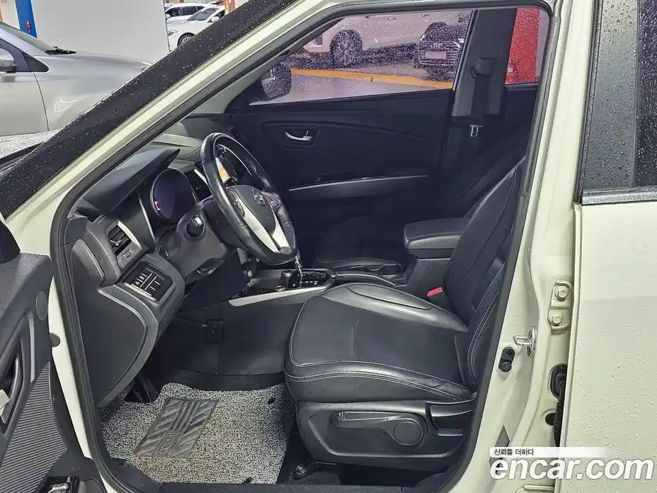 SsangYong TIBOLI 2017 1.6 автомат (гидро), фото 5