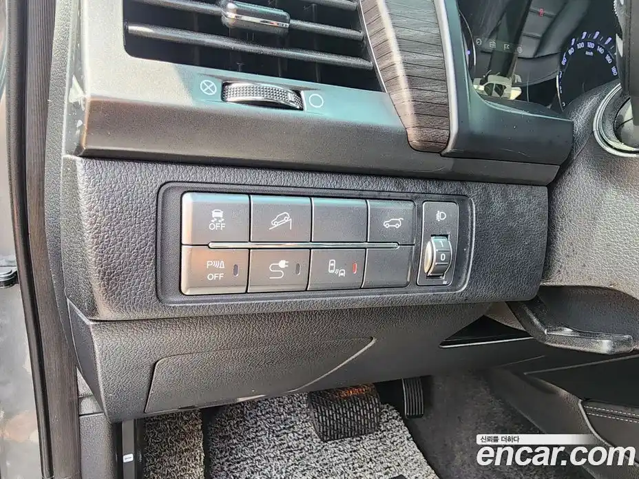 SsangYong Rexton 2020 2.2 автомат (гидро), фото 13