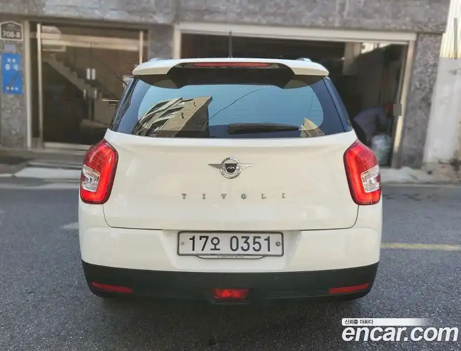 SsangYong TIBOLI 2016 1.6 автомат (гидро), фото 4