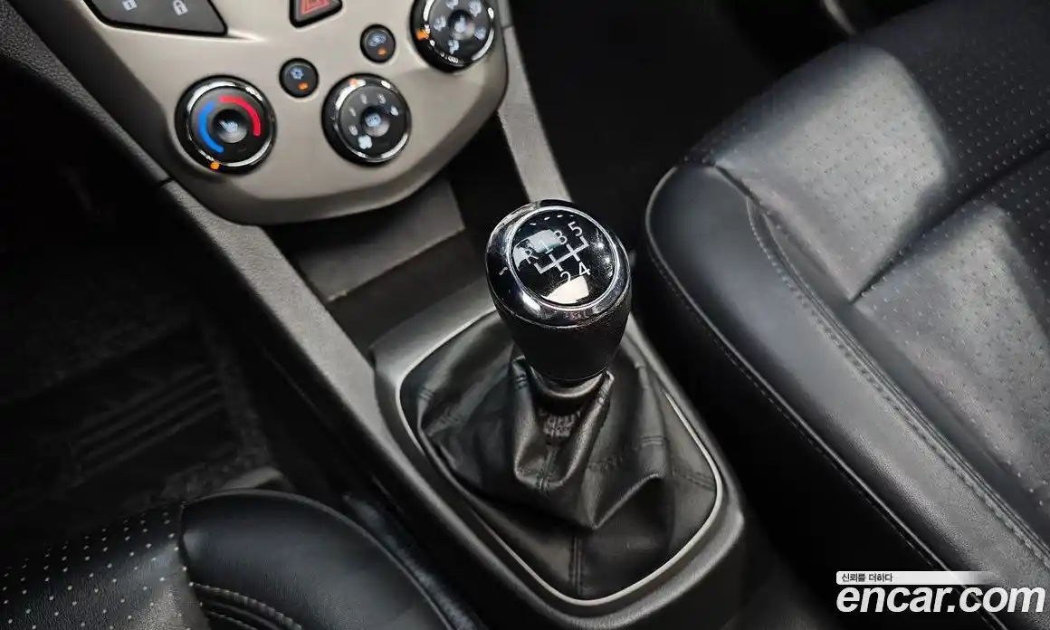 Chevrolet Aveo 2012 1.6 механика, фото 12
