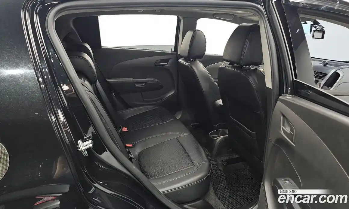 Chevrolet Aveo 2012 1.6 механика, фото 16