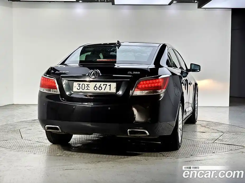 Chevrolet Alpheon 2011 3.0 автомат (гидро), фото 4