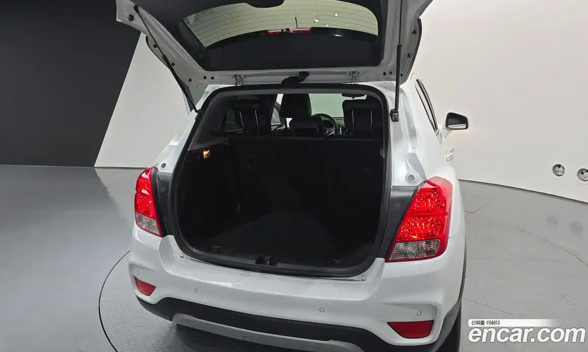 Chevrolet Trax 2018 1.4 автомат (гидро), фото 20