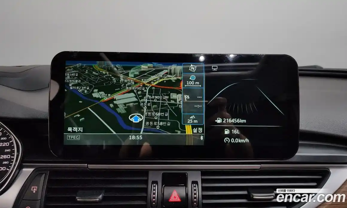 Audi A6 2015 3.0 автомат (гидро), фото 12